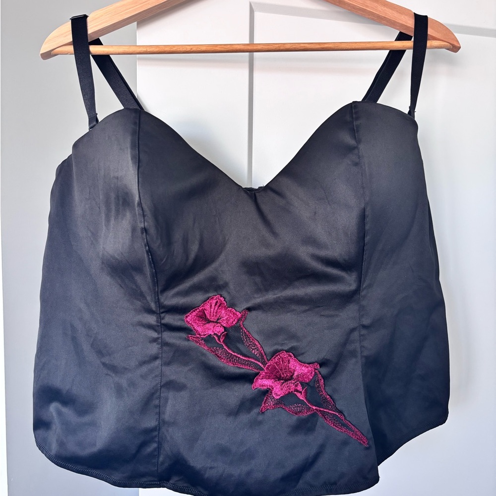 Black Floral Embroidered Corset Top - DD Cup